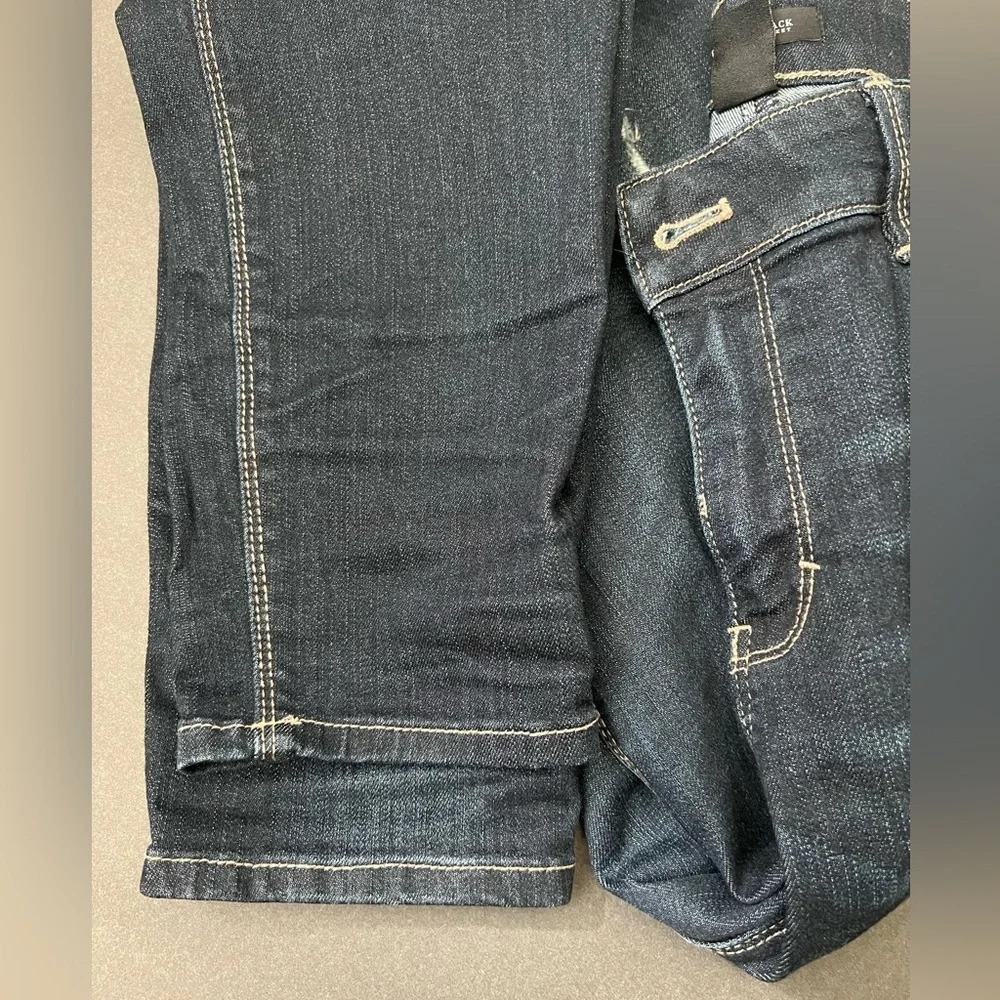 White House Black Market skinny leg size 8 distressed mid rise stretchy WHBM - Picture 6 of 7
